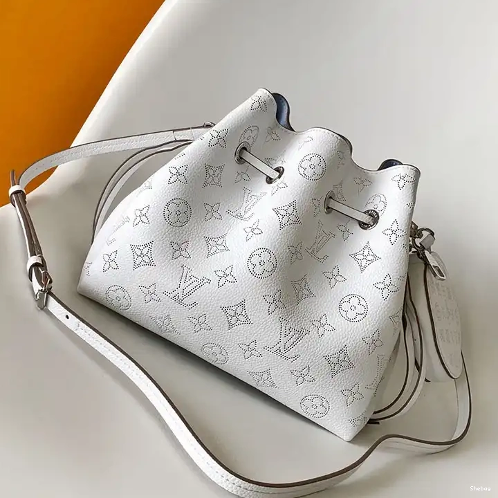 Bags LV 2409YA0196 0614